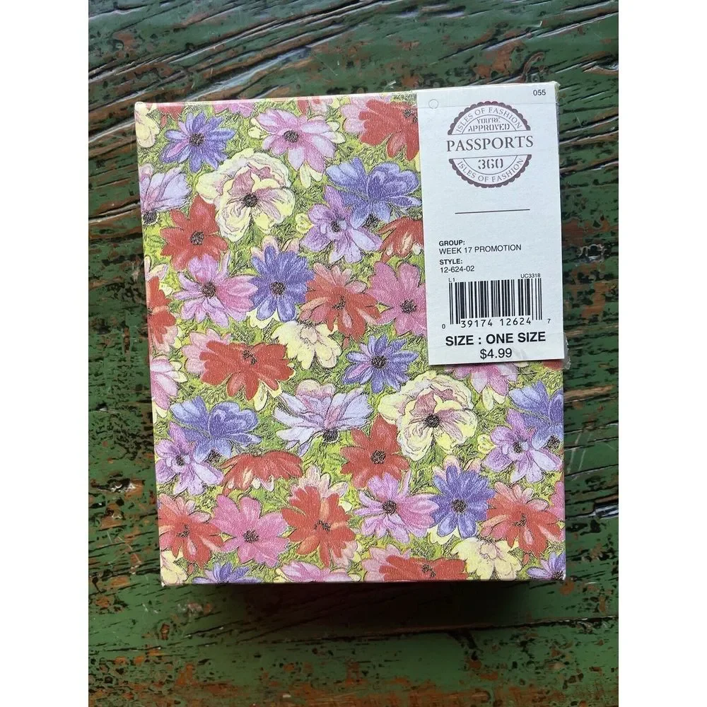B & B Baar & Beards Ladies Hankercheifs 2 New‎ In Package
